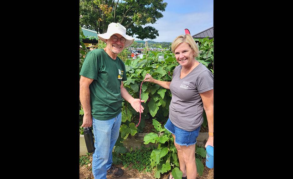 Robert Cook and Lori Rogers, Master Gardeners