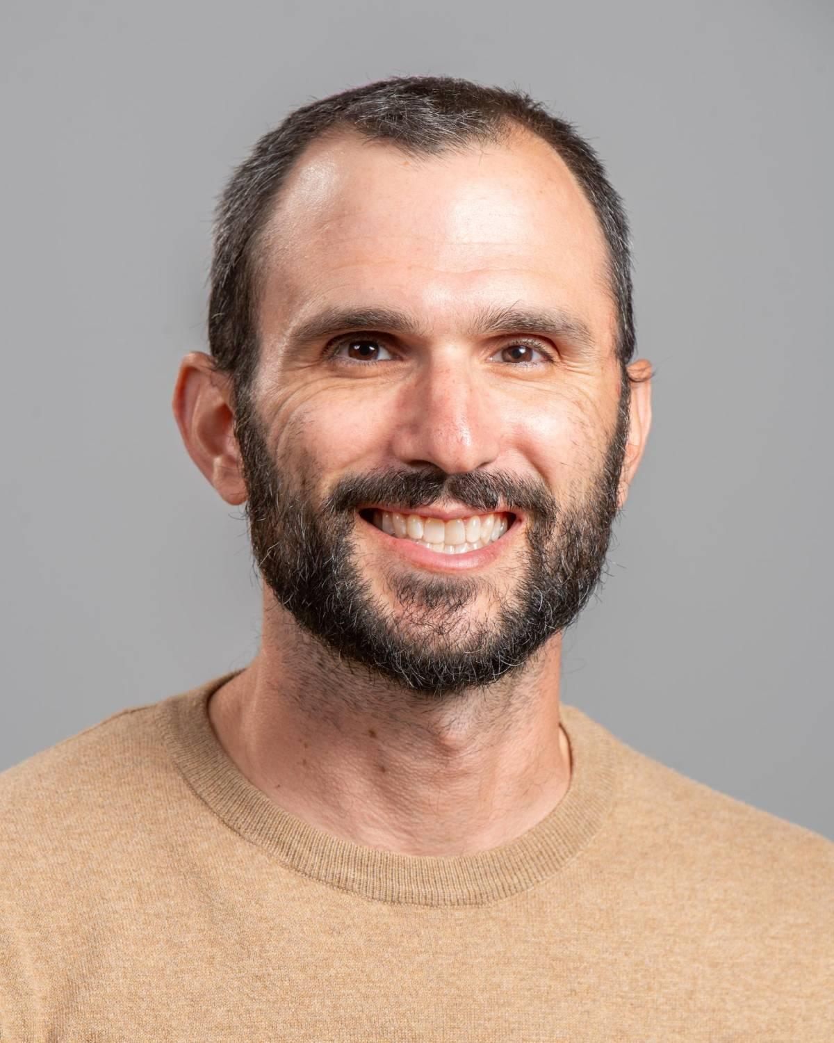 Dan B Headshot Smaller