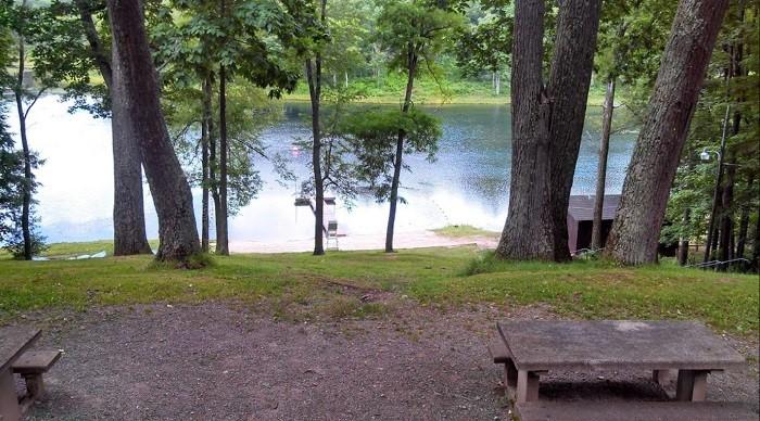 Picture of lake at Camp Tawasentha